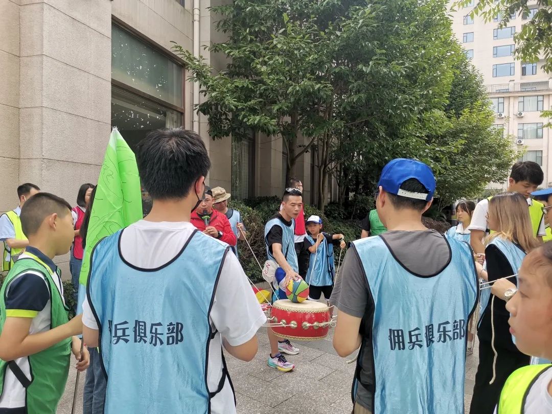 0d9281a2b397450c160cea83afe27107 (2)